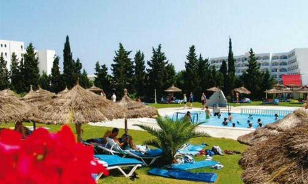 Le Zenith Hotel